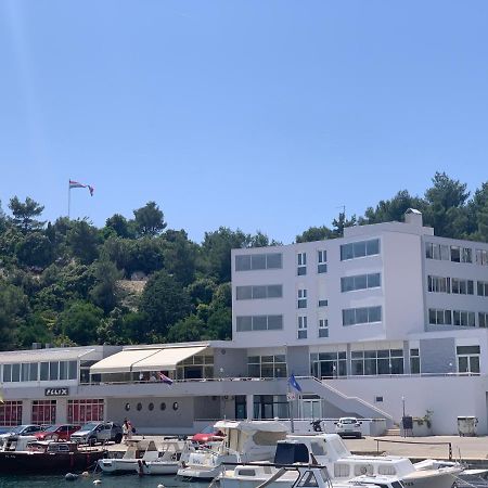 Hotel Tolero Ploce  Exterior foto